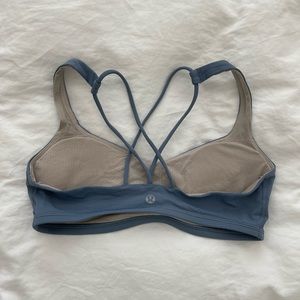 Lululemon Free to Be Bra